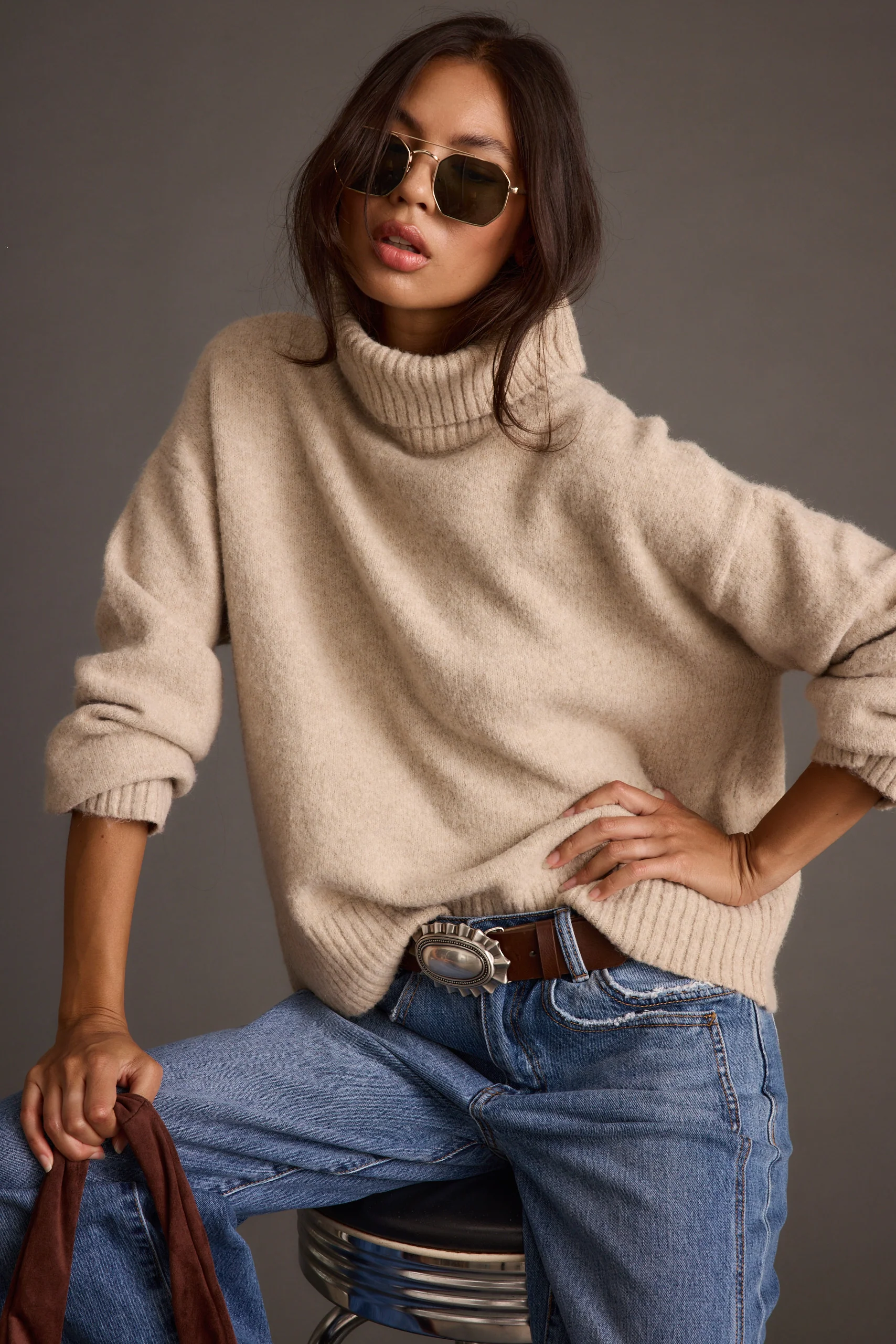 Cedar Oatmeal Oversized Sweater Turtleneck - Image 2