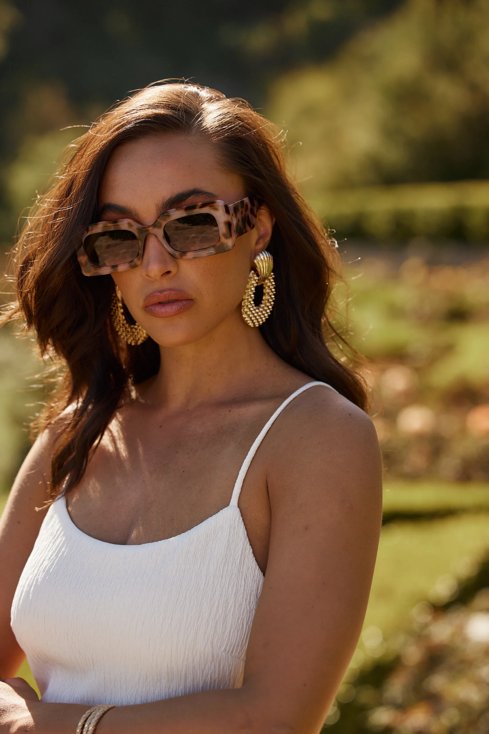 Hepburn Tortoise Sunglasses - Image 12