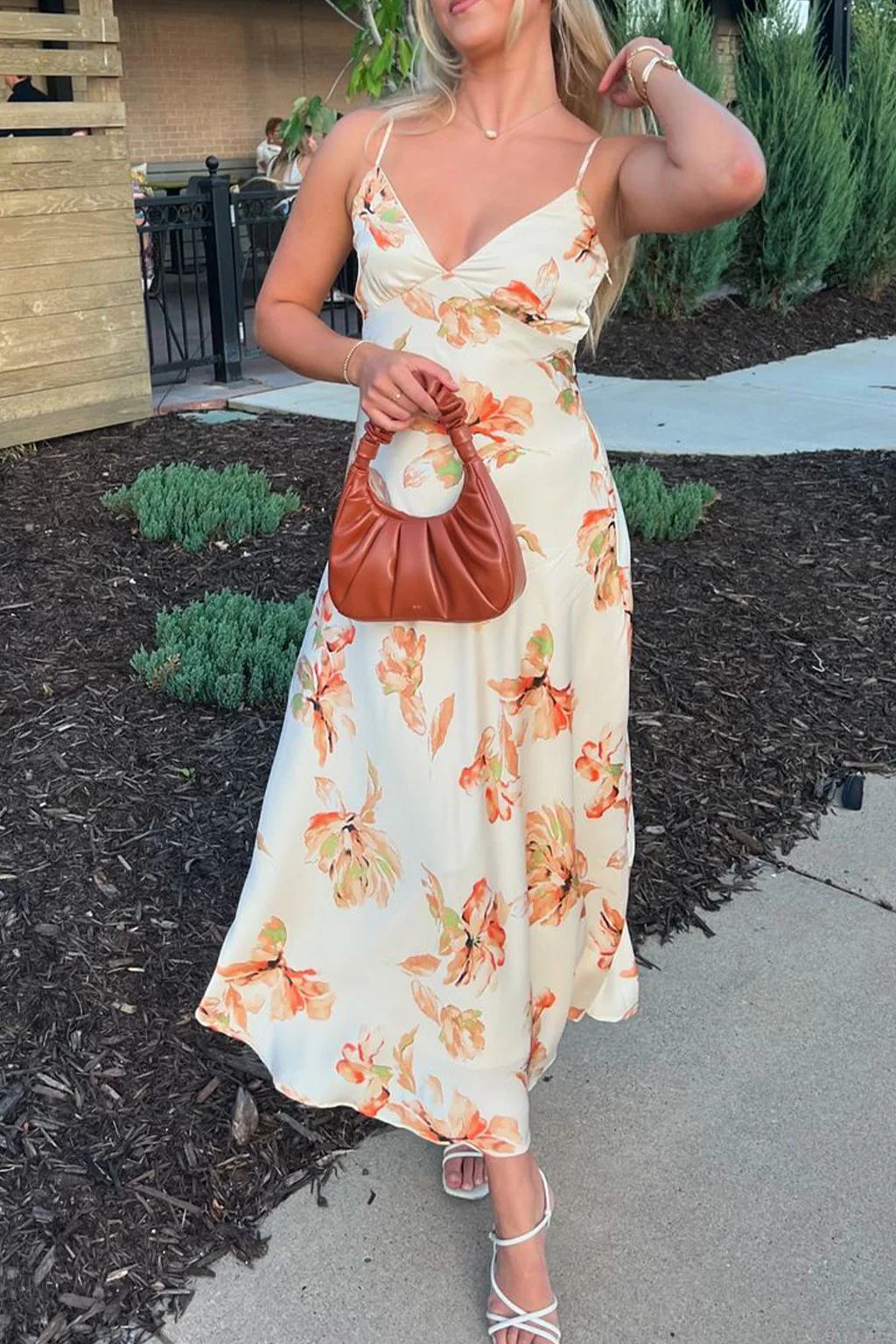 Palma Cream Floral Maxi Dress - Image 7
