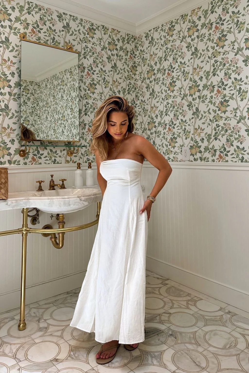 Rhodes White Linen Strapless Midi Dress - Image 4