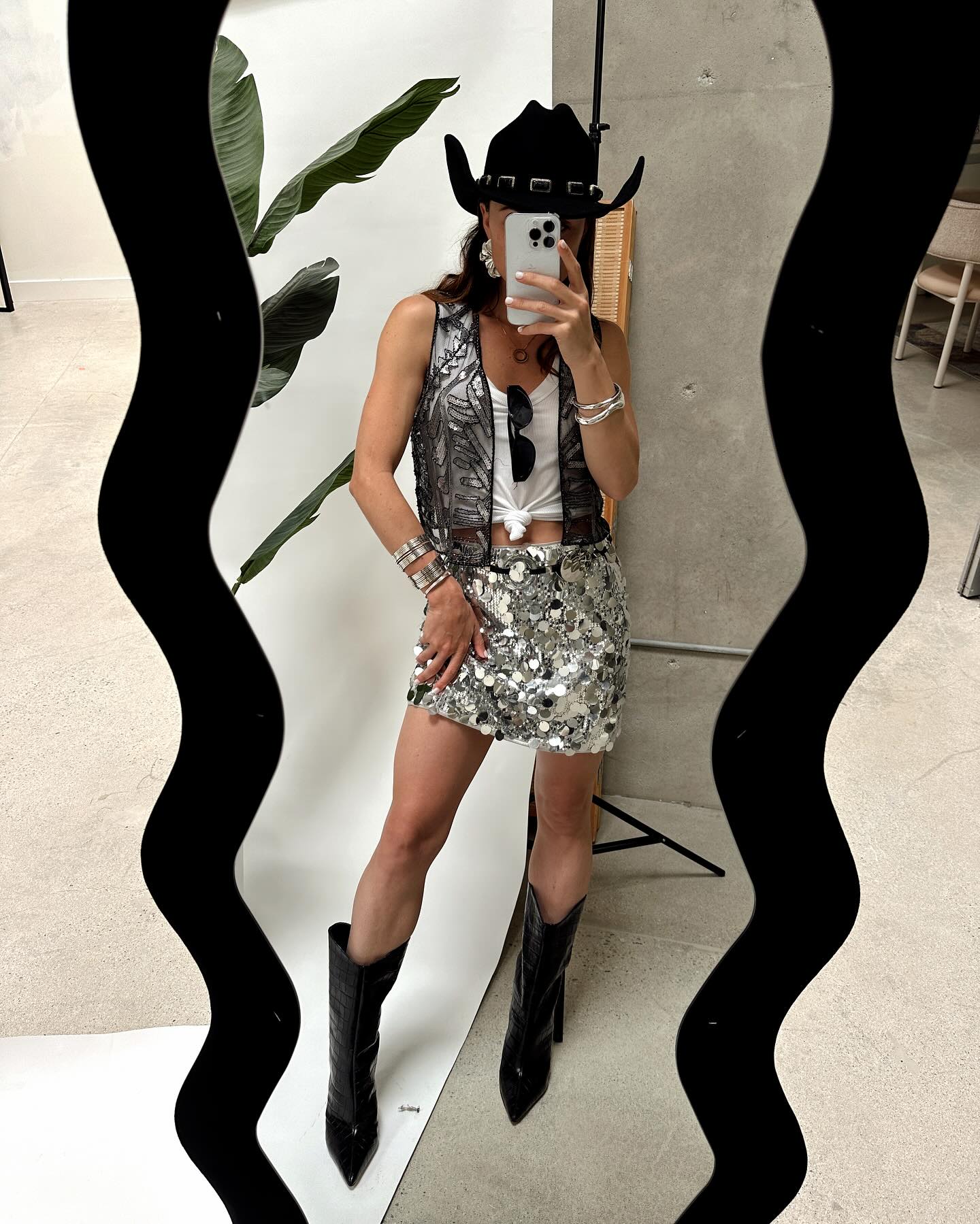 Sadie Silver Disco Sequin Mini Skirt - Image 10
