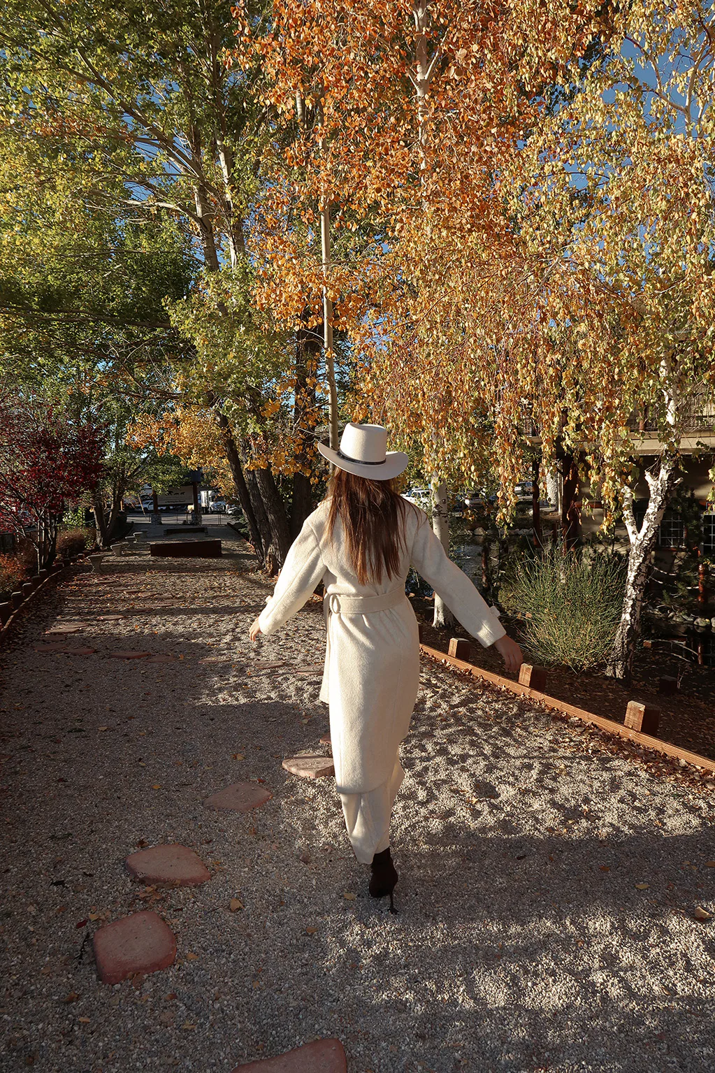Sinclair Ivory Belted Coat - Image 6